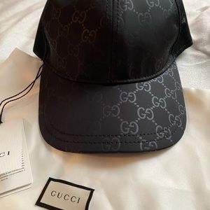 SOLD Authentic Gucci hat